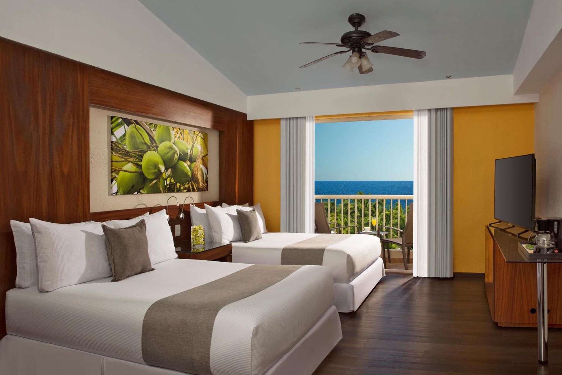 Deluxe Ocean View 2-double beds