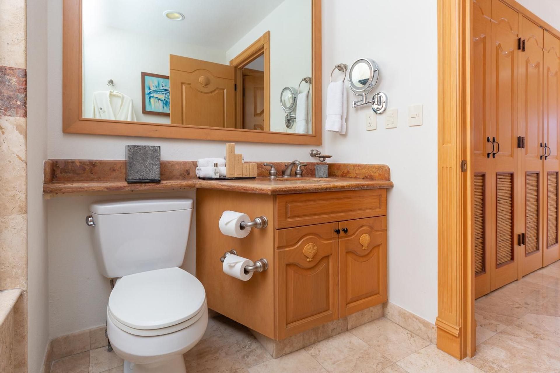 King Suite with Sea View