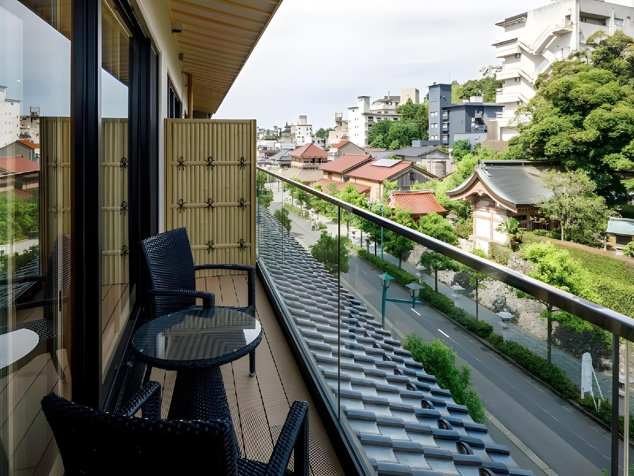 Roten Japanese Western Style Room
