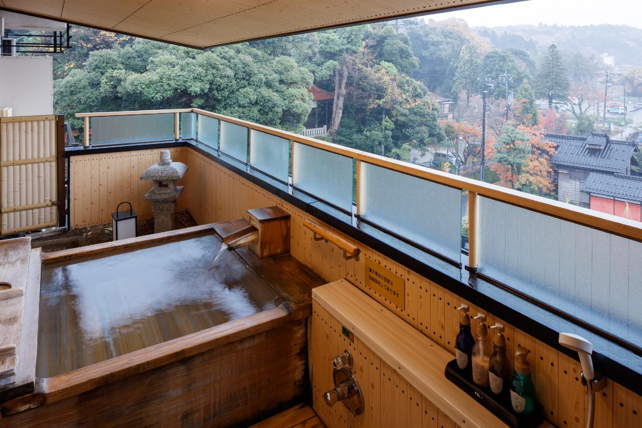 Deluxe Japanese Style Room with Open-Air Bath