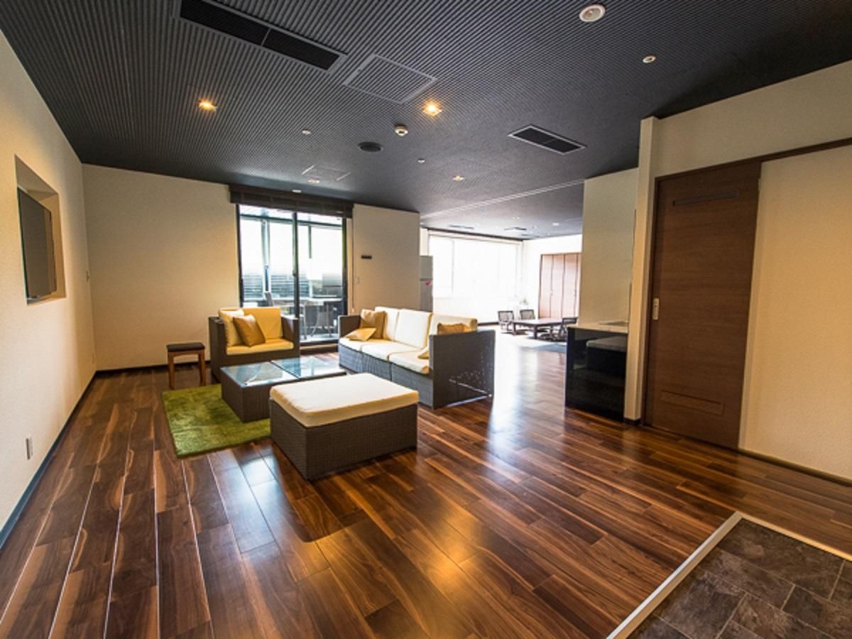 Premium Suite with Open-Air Bath Type K