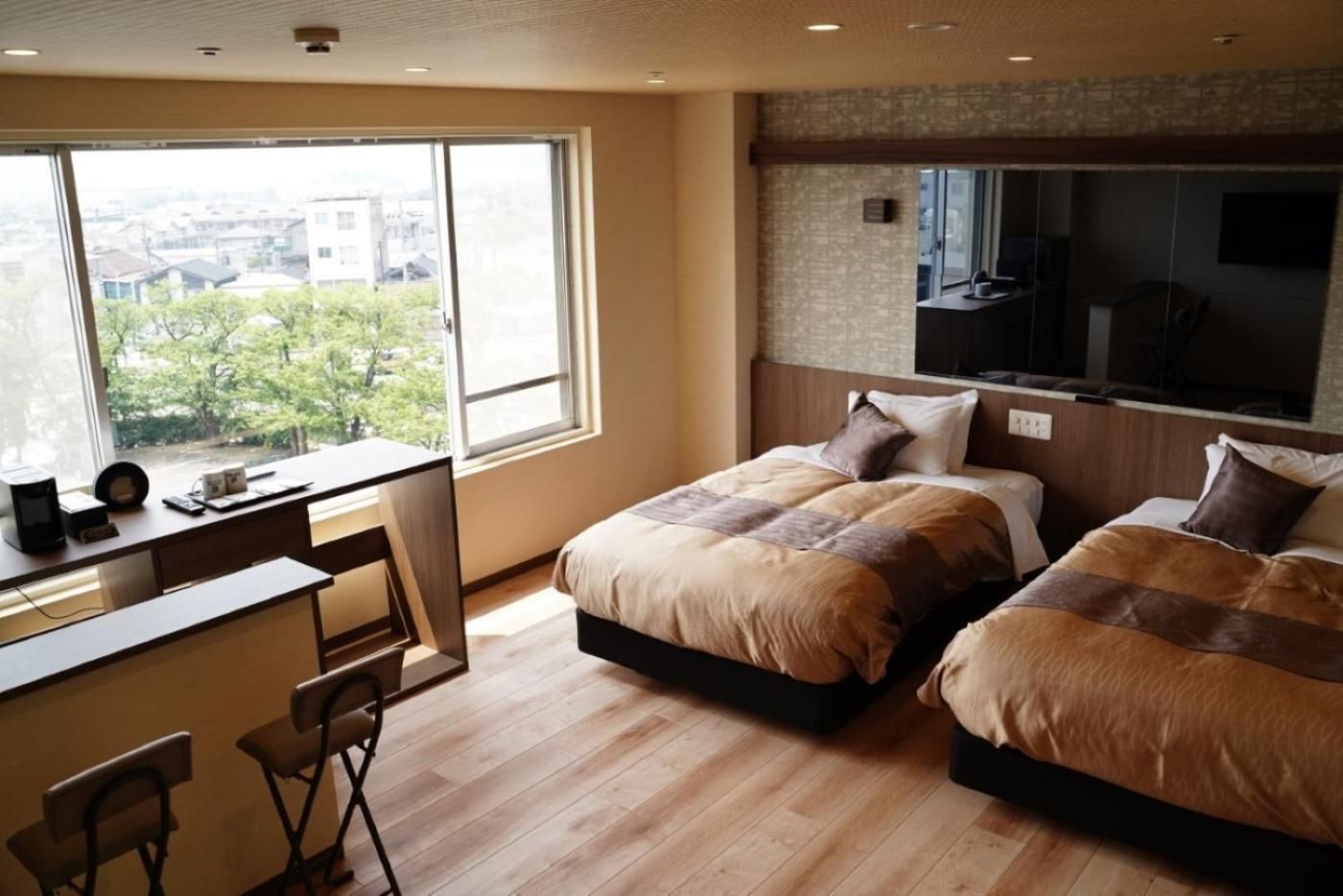 Japanese-Western Suite Room with Open-Air Bath