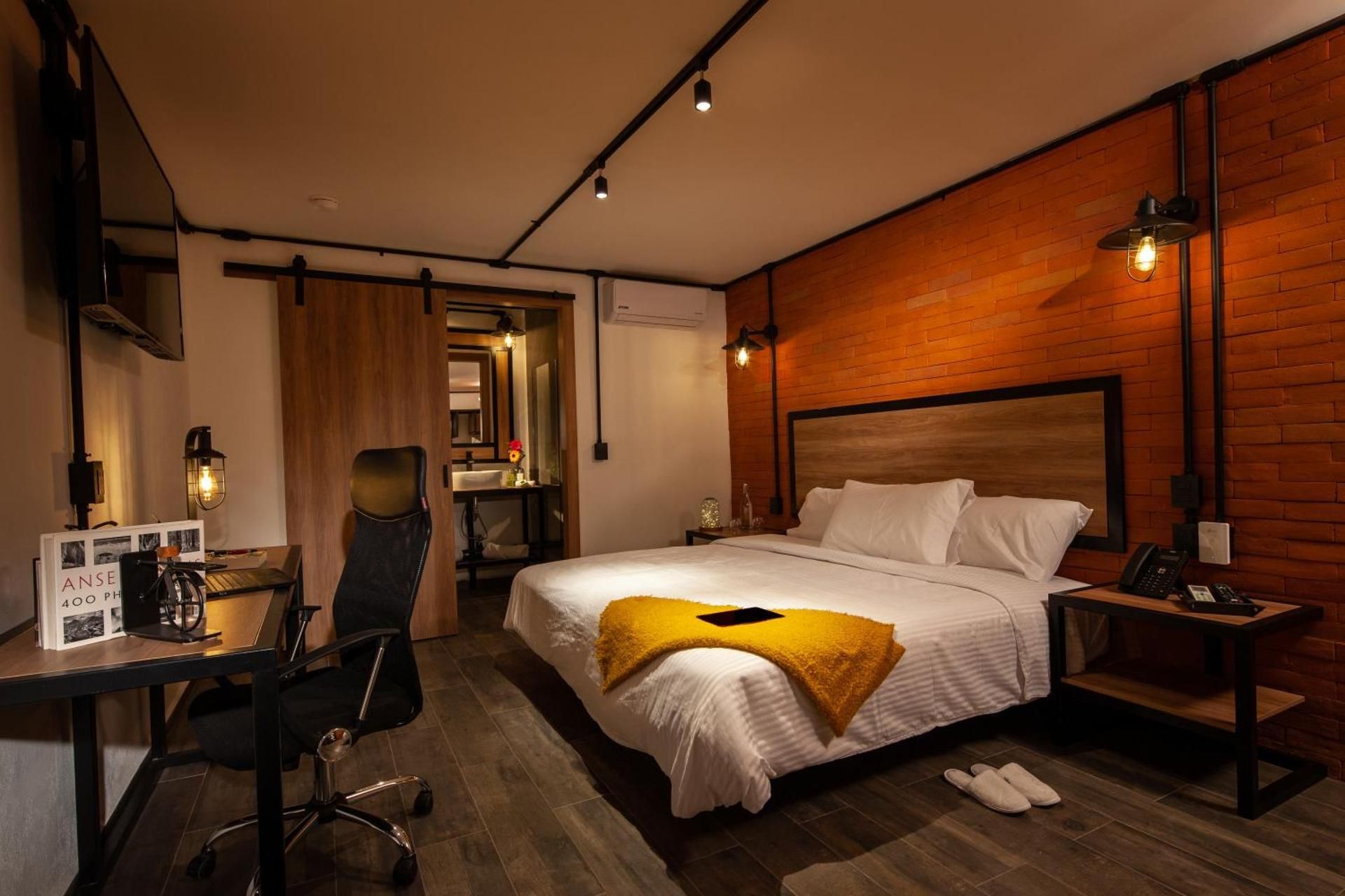 King Room