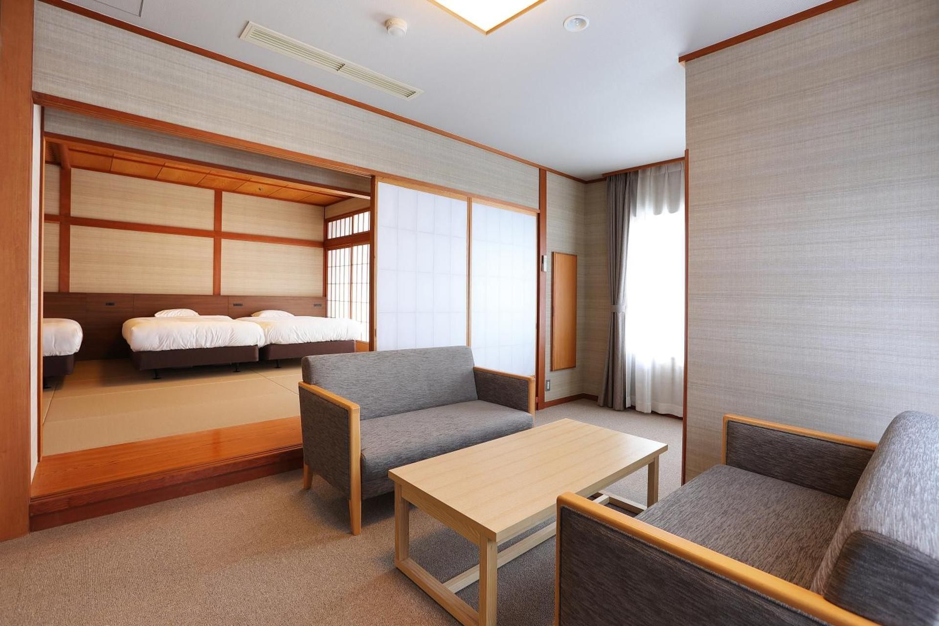 Quadruple Room with Shared Bathroom