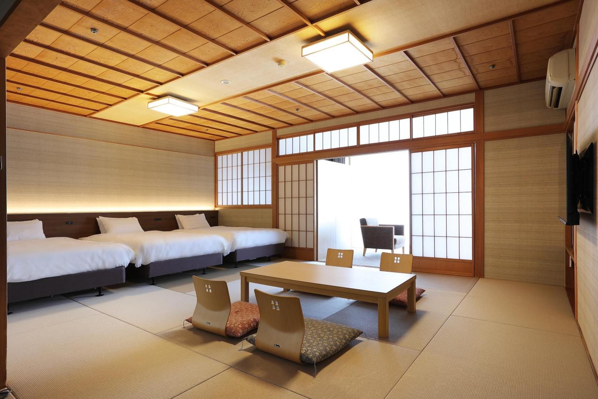 Triple Room with Private Bathroom