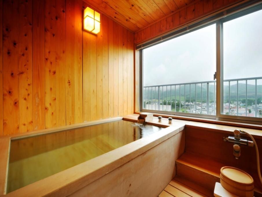 Japanese-Style Room