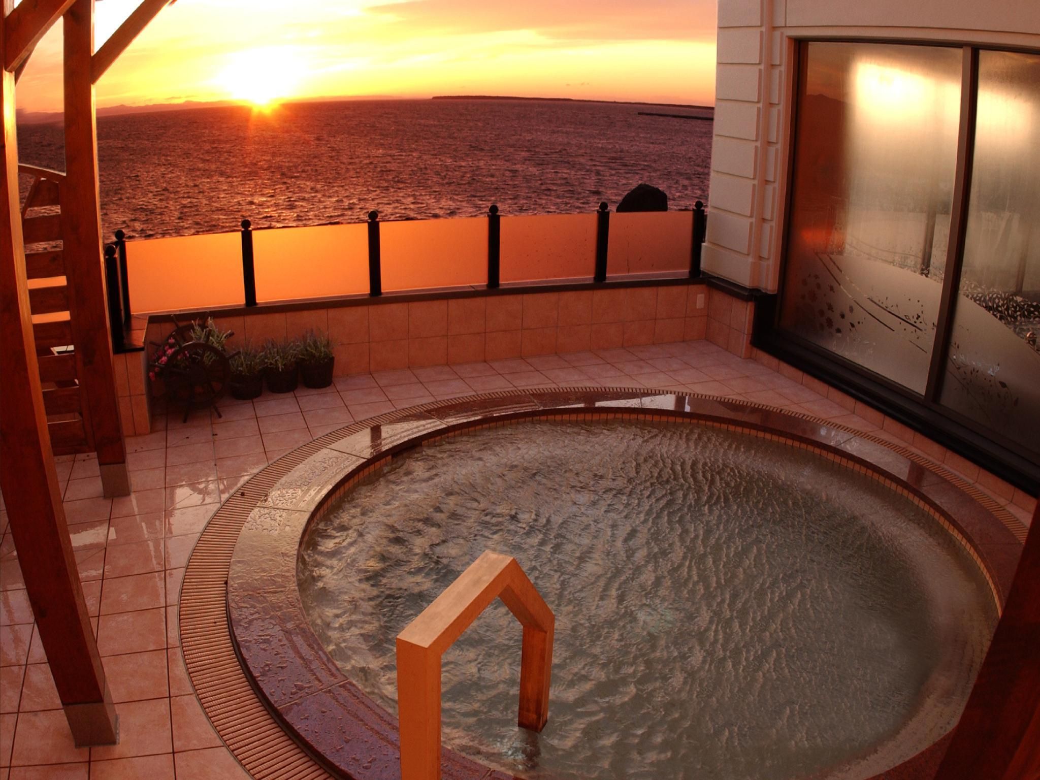 Japanese-Style Room with Lake View - Buffet Breakfast + Buffet Dinner Included