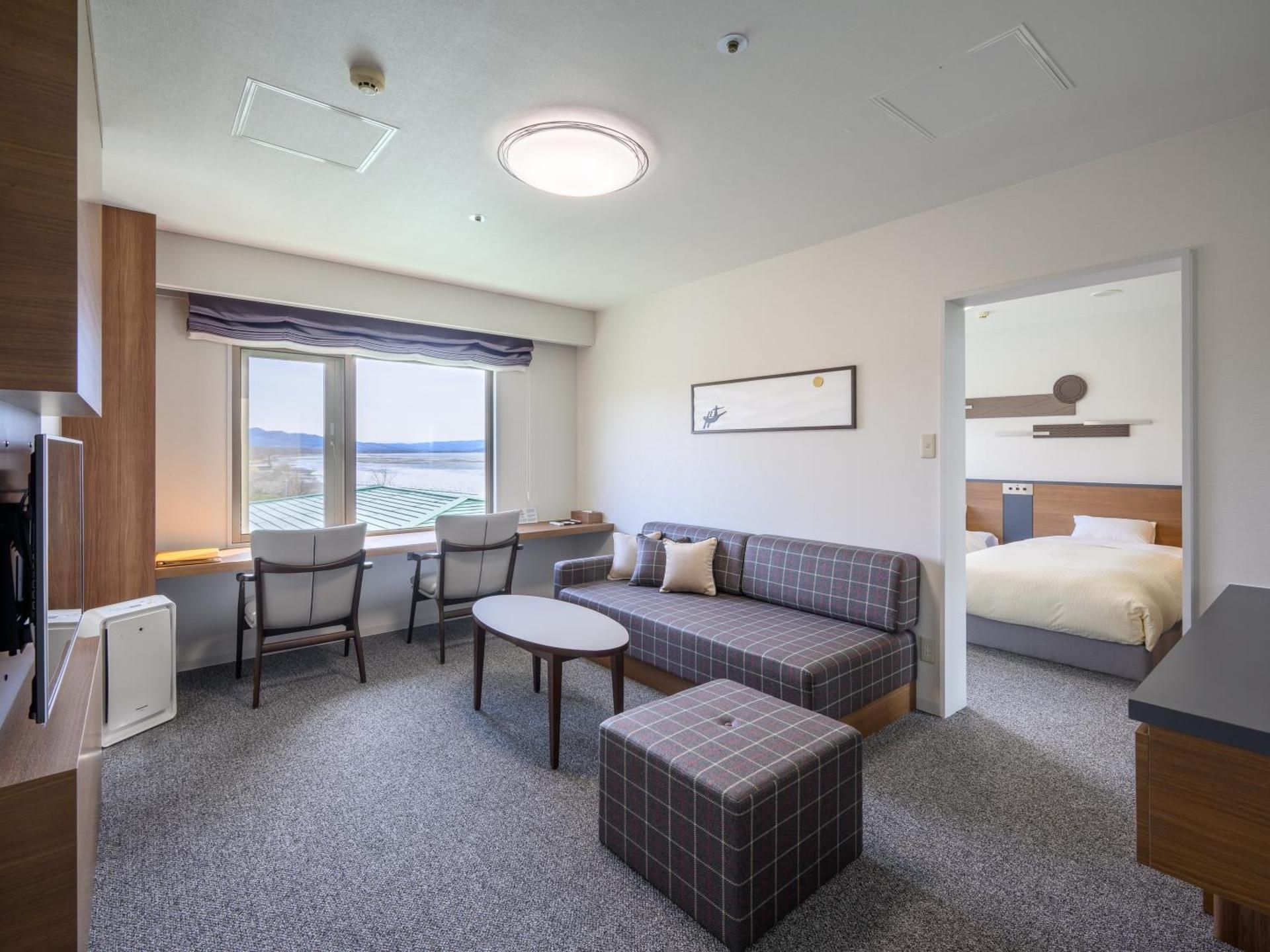 Moderate Twin Room-Lakefront - Non-Smoking