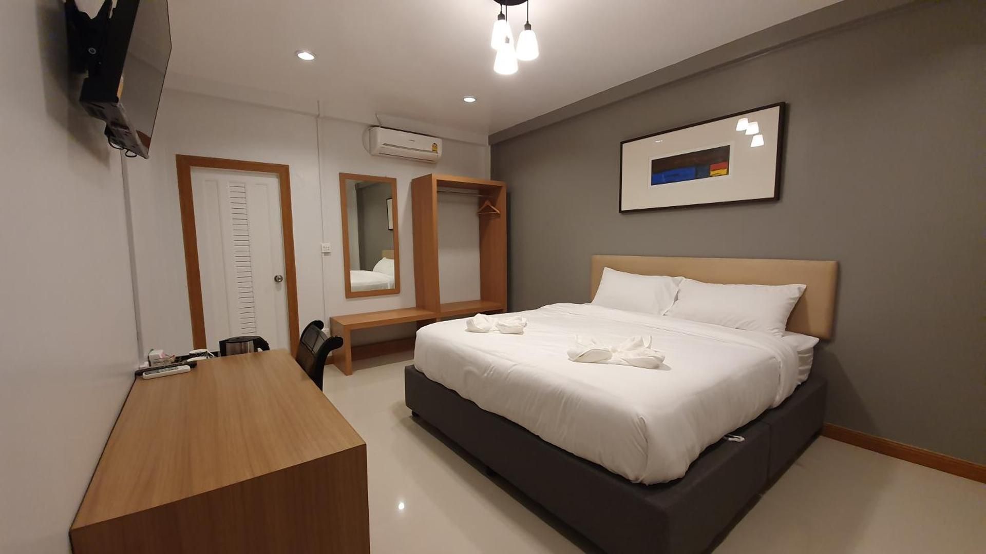 Superior King Room