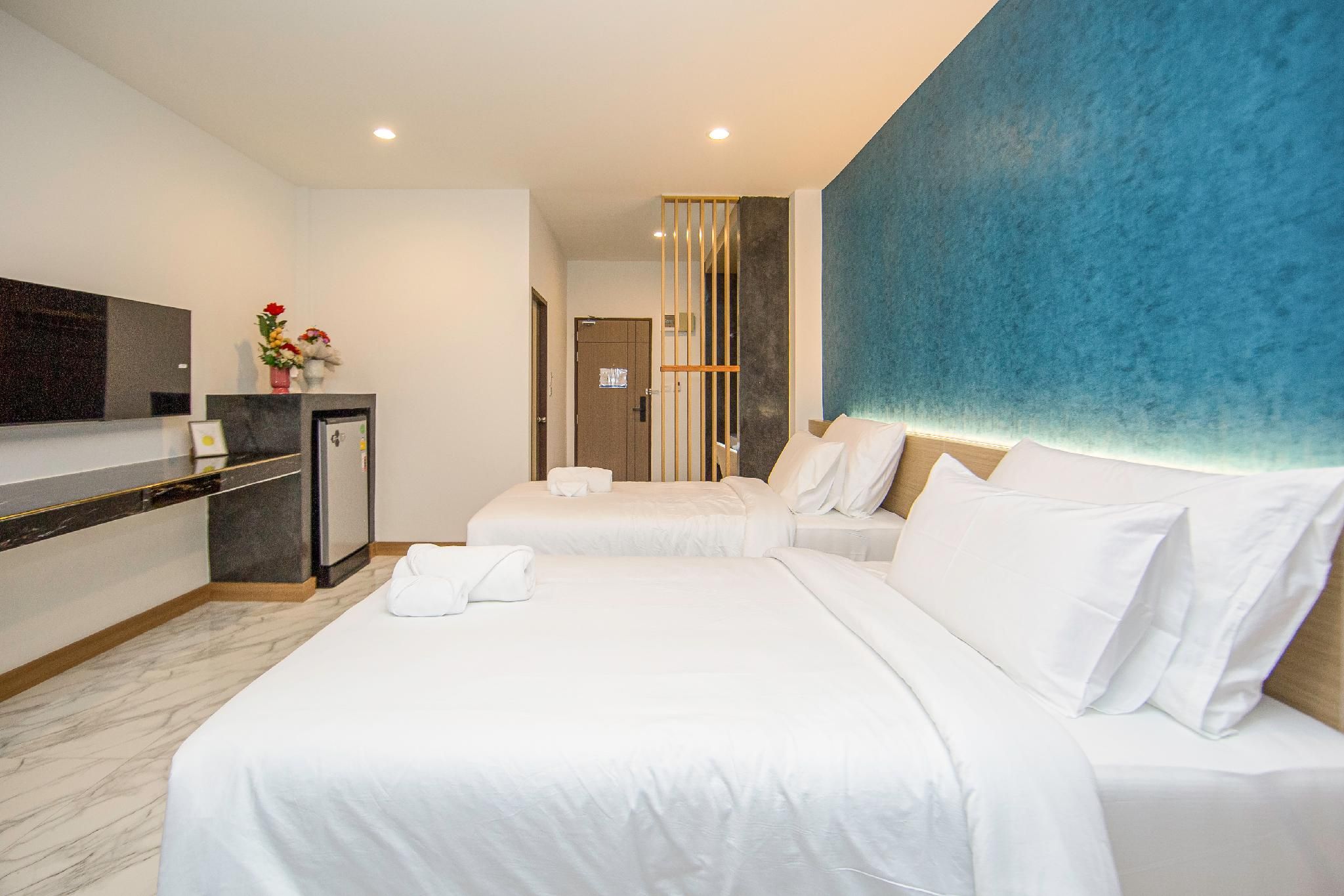 Premier Twin Room