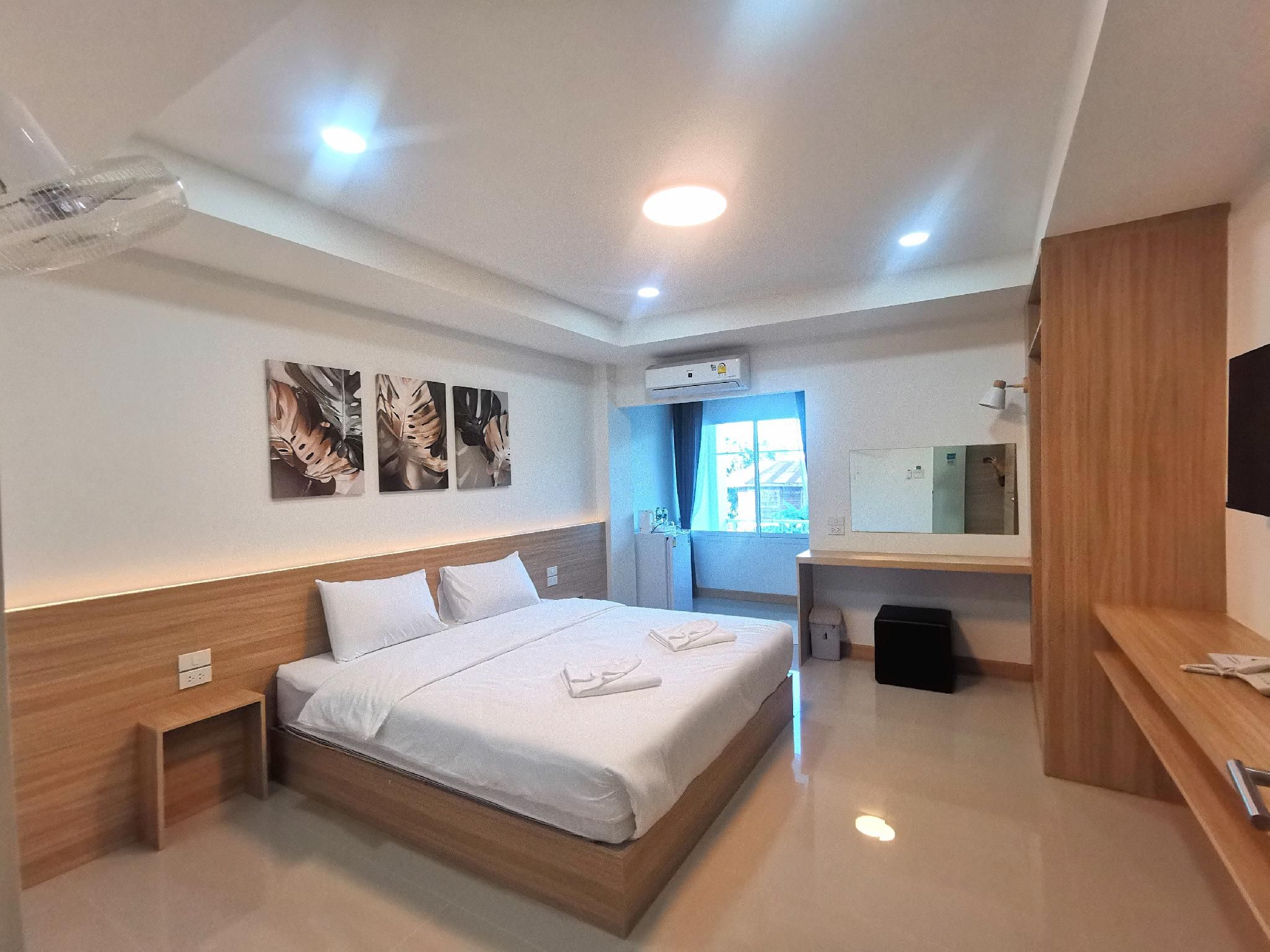 1 Single Bed