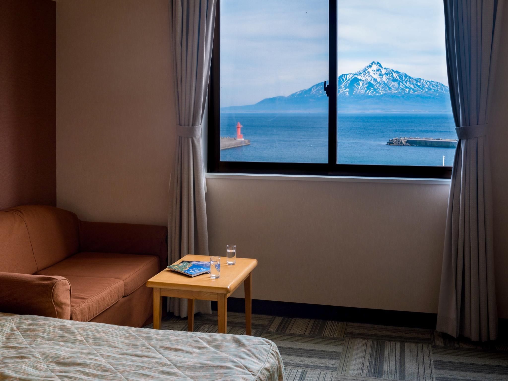 Seaside Twin Room with Rishiri Fuji View