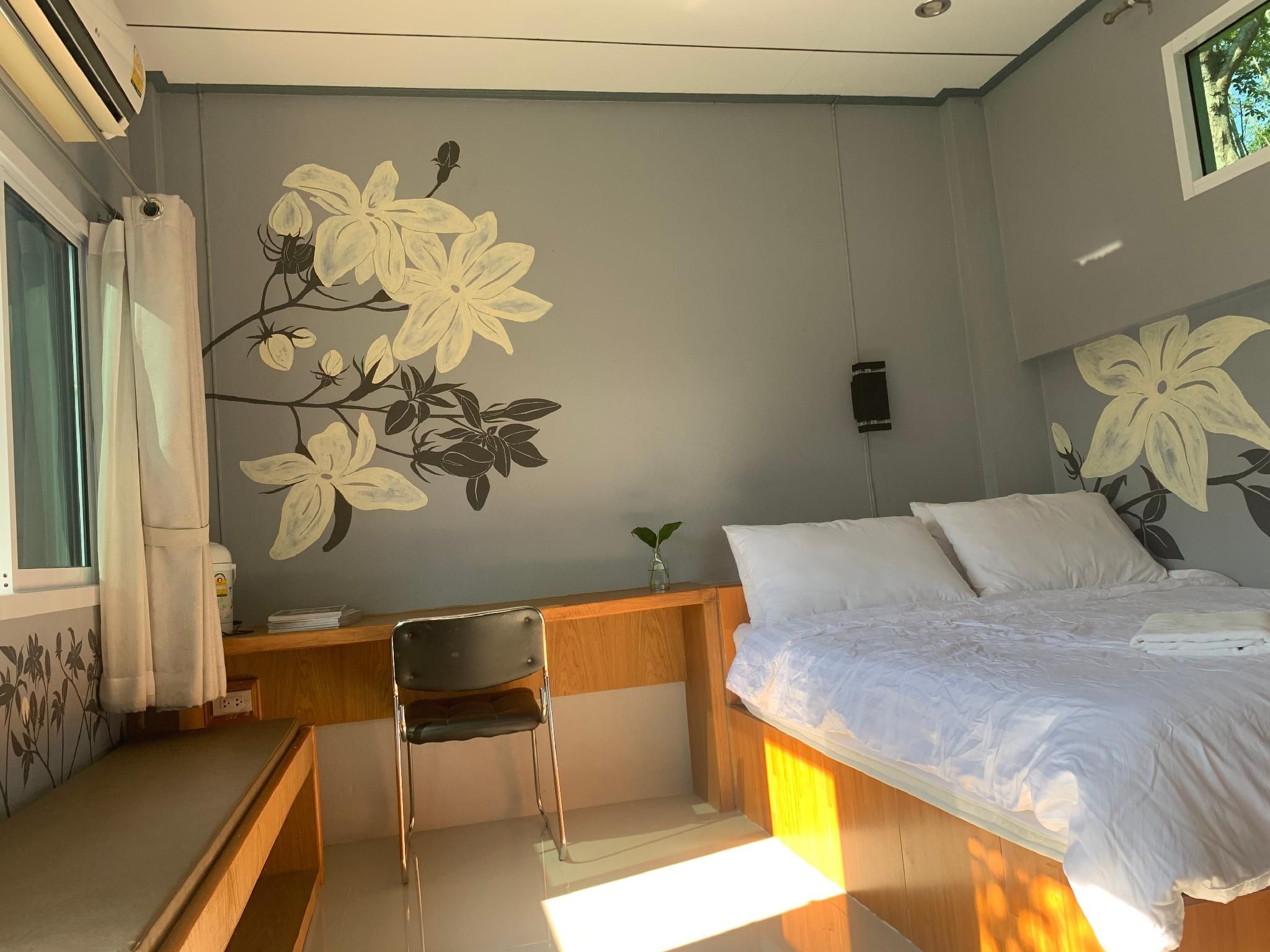 Tawanna Resort Standard Queen 2