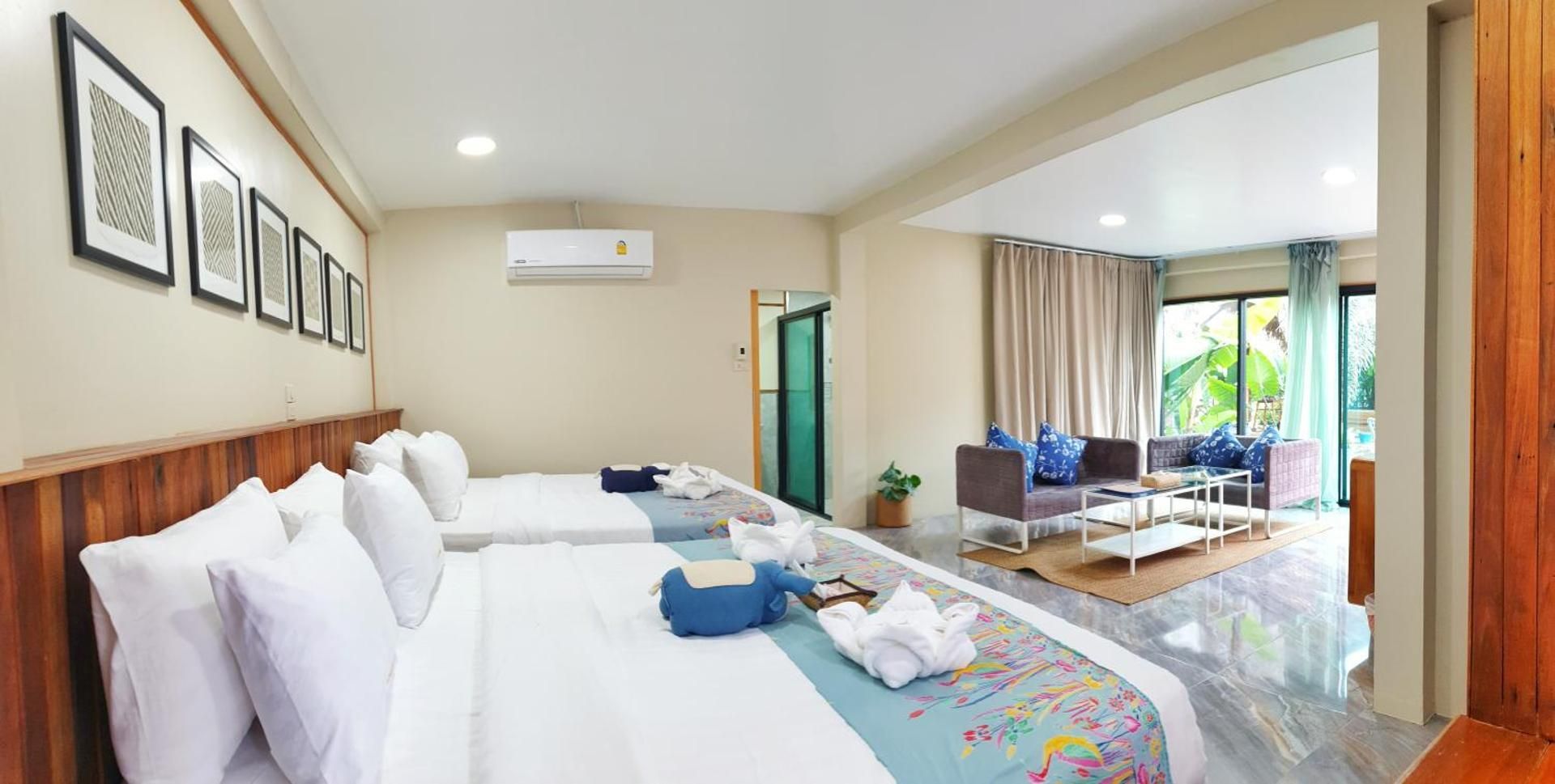 Varni Homestay Quadruple Room for 4 People - Non-Smoking