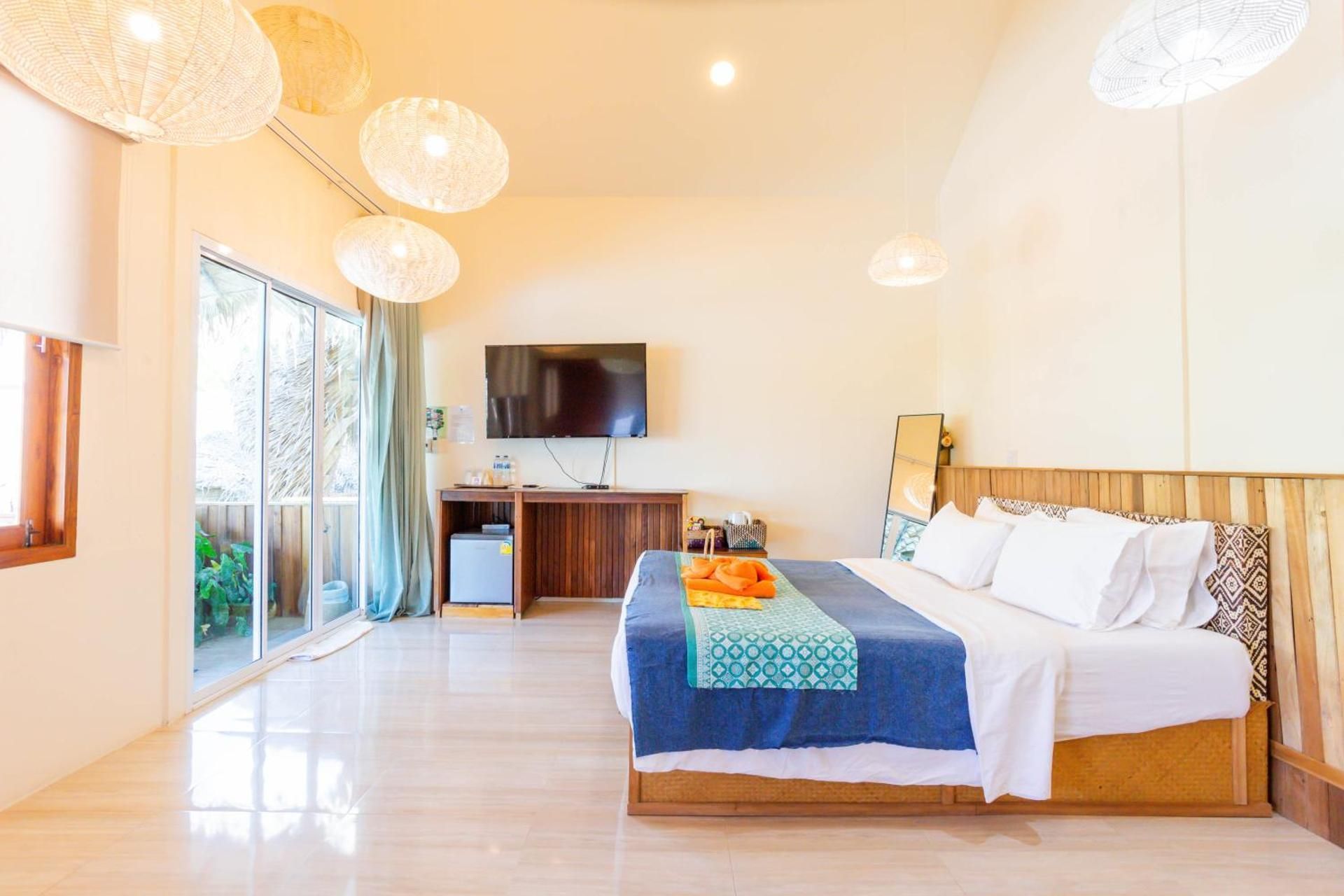 Varni Homestay King Room - Newly Renovated