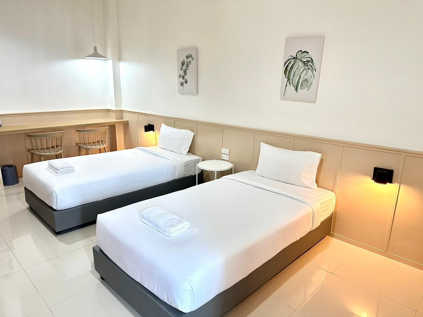 Grand PL Ville Hotel Superior City View Twin Room 2