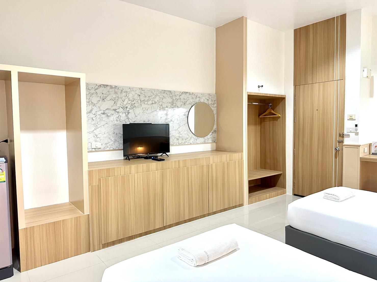 Grand PL Ville Hotel Superior City View Twin Room 3