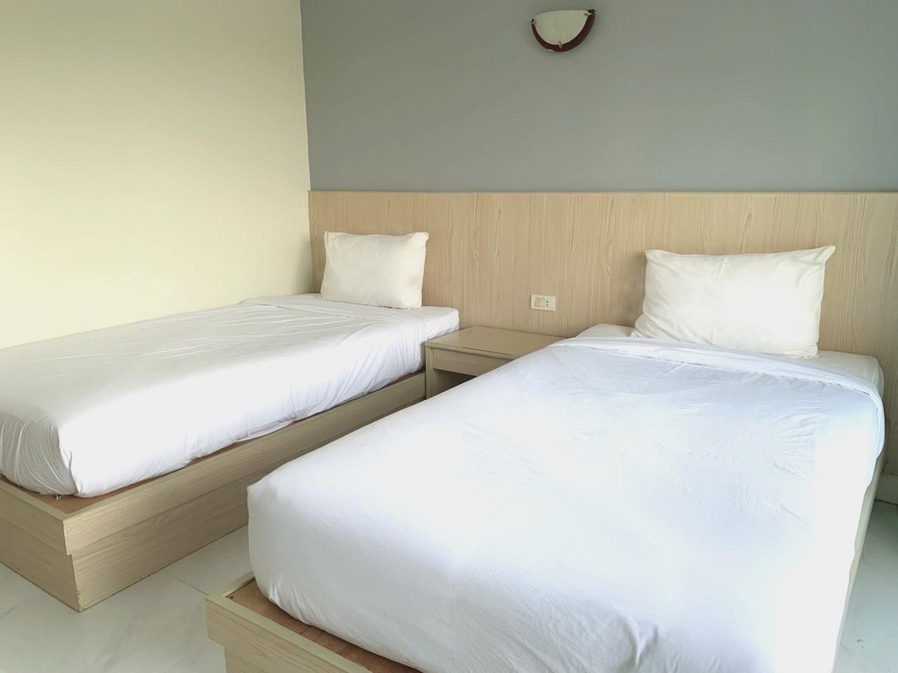 Grand PL Hotel Superior City View Twin