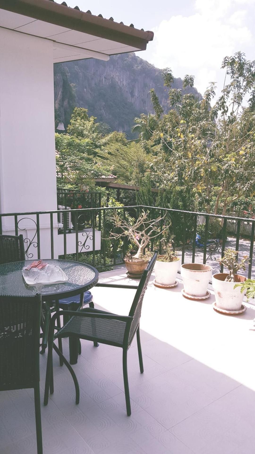 Sanfhan Resort Comfort Triple Room 3