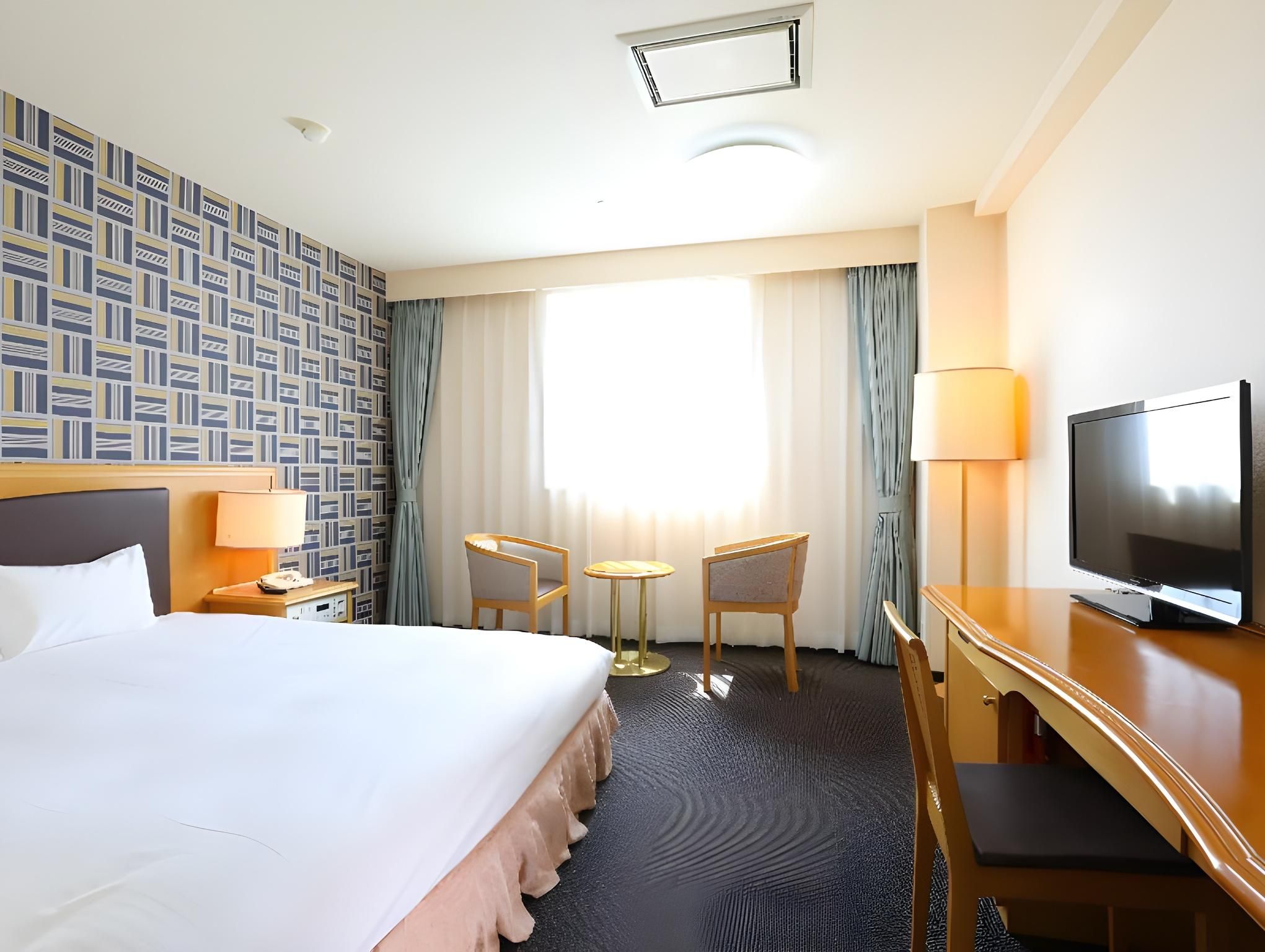 Hotel Wing International Tomakomai Double Room - Smoking