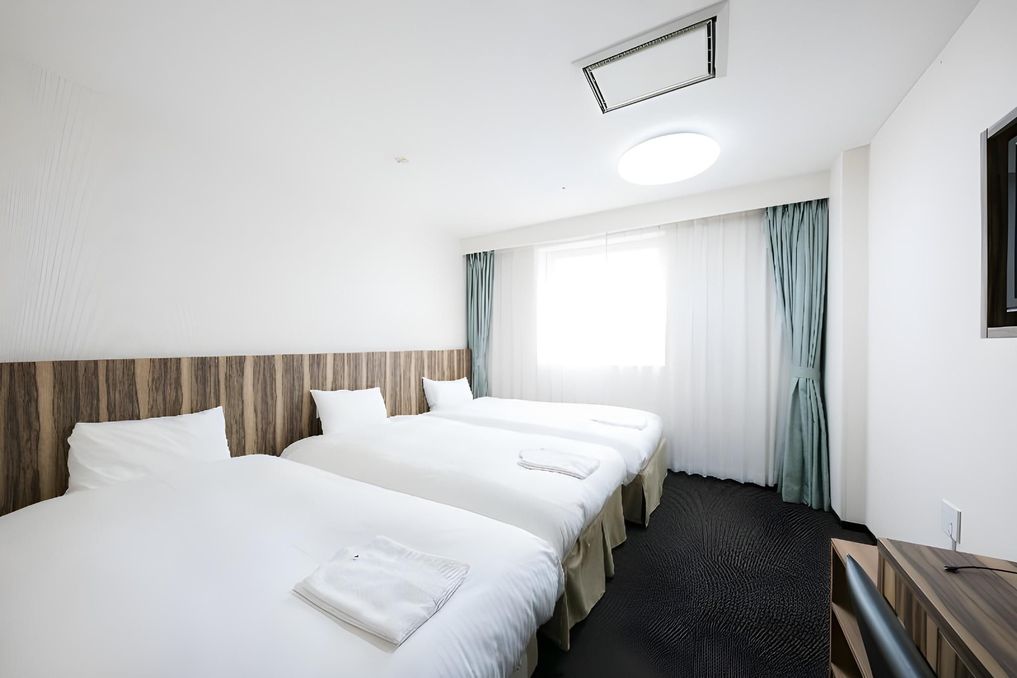 Triple Room - Non-Smoking