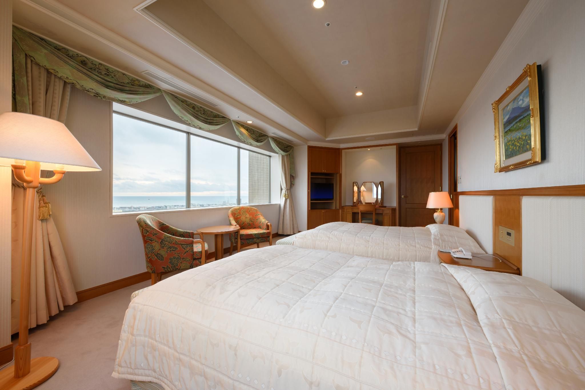 Ocean View Royal Suite