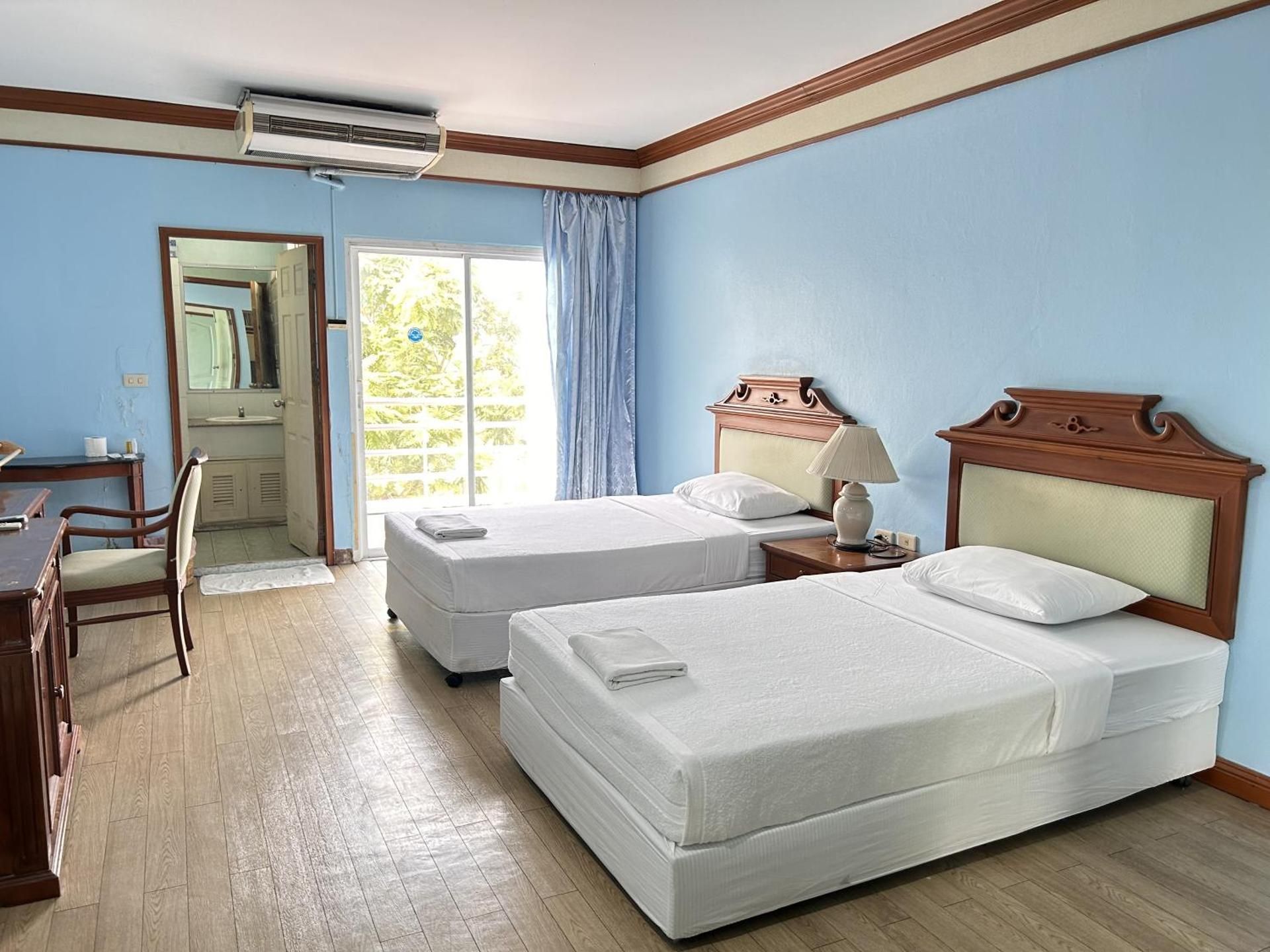 Superior Twin Room