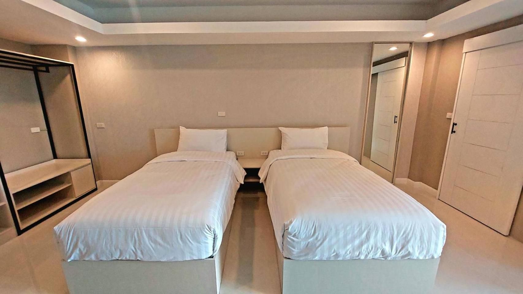 Twin Room with Balcony