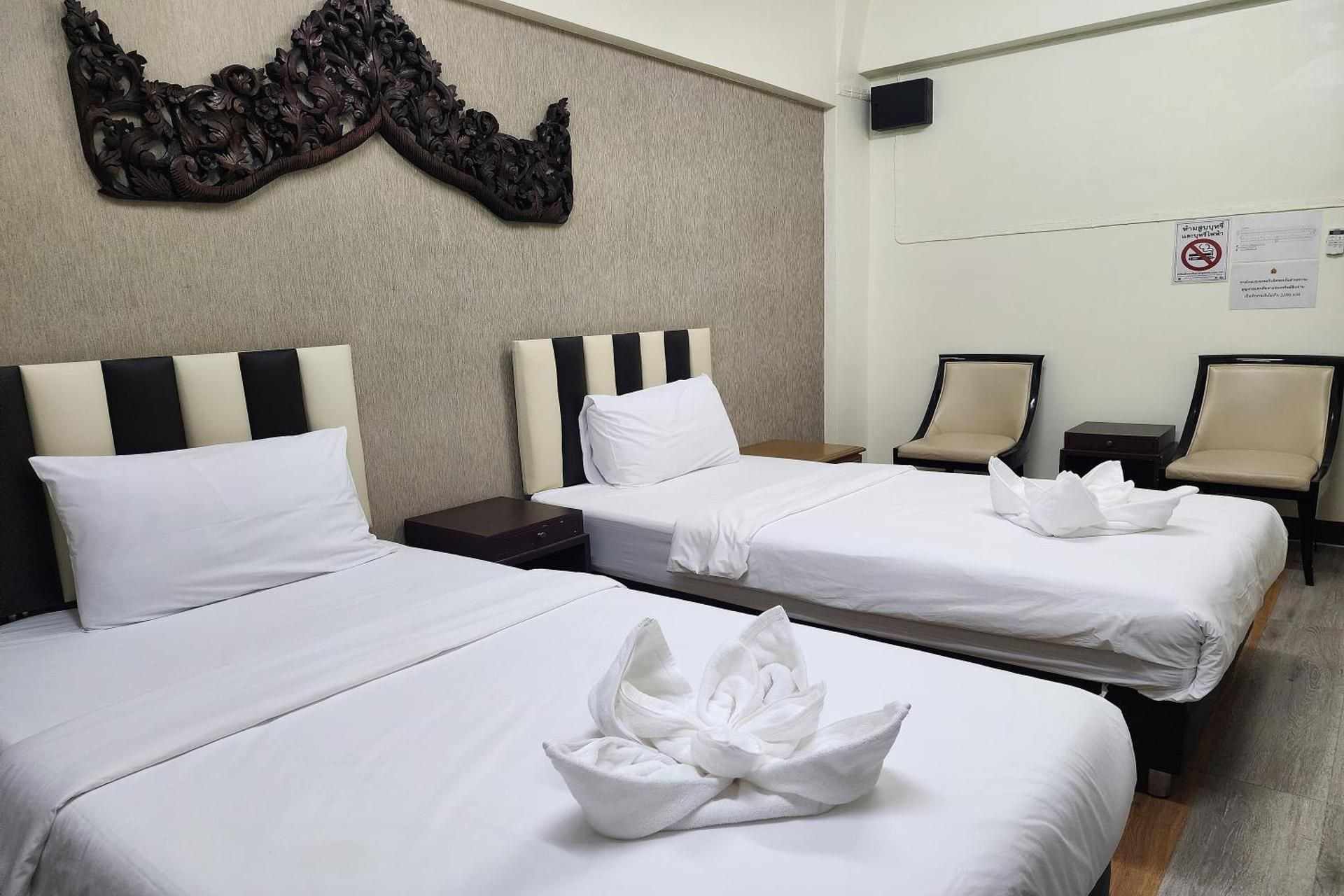 Standard Twin Room