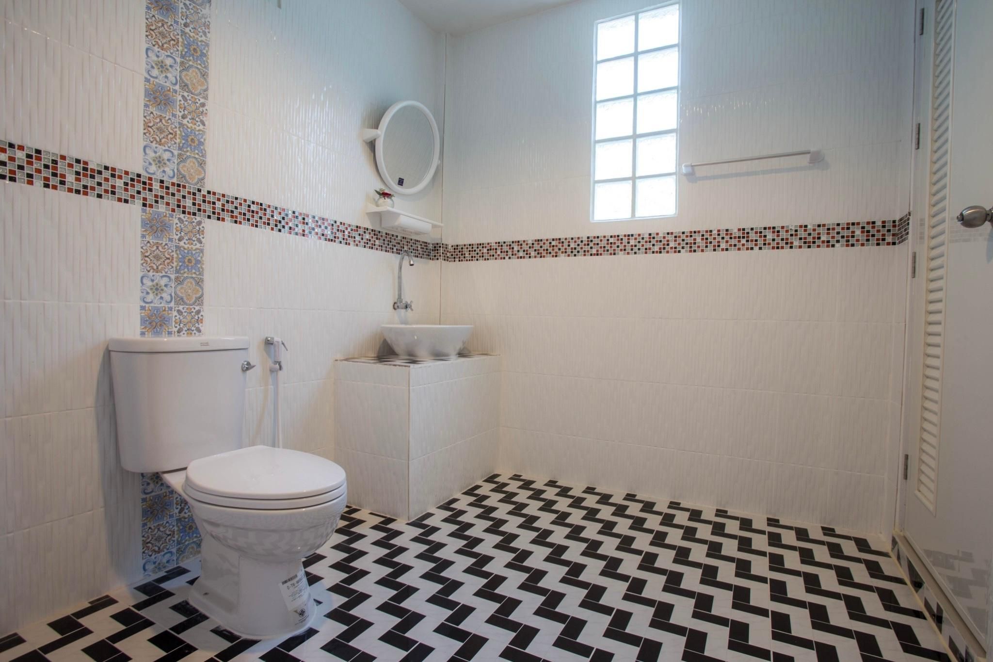 Deluxe Cityscape Twin Room
