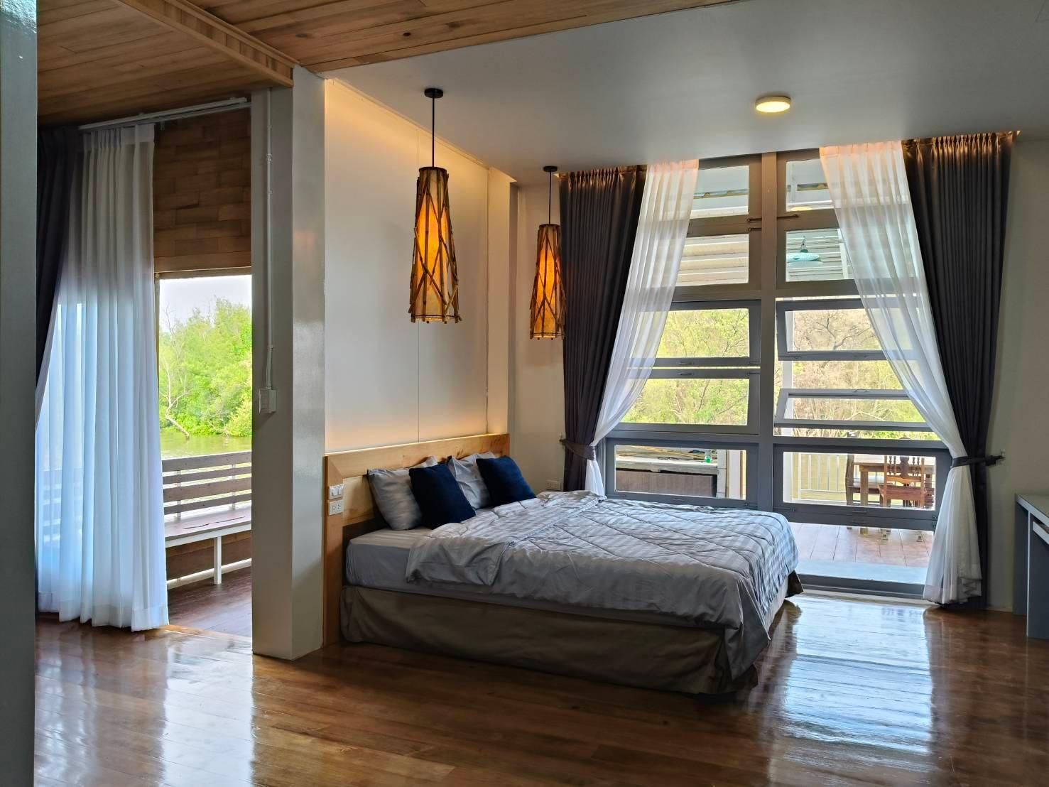 Family Room Sea View with Balcony - One Free Meal Included