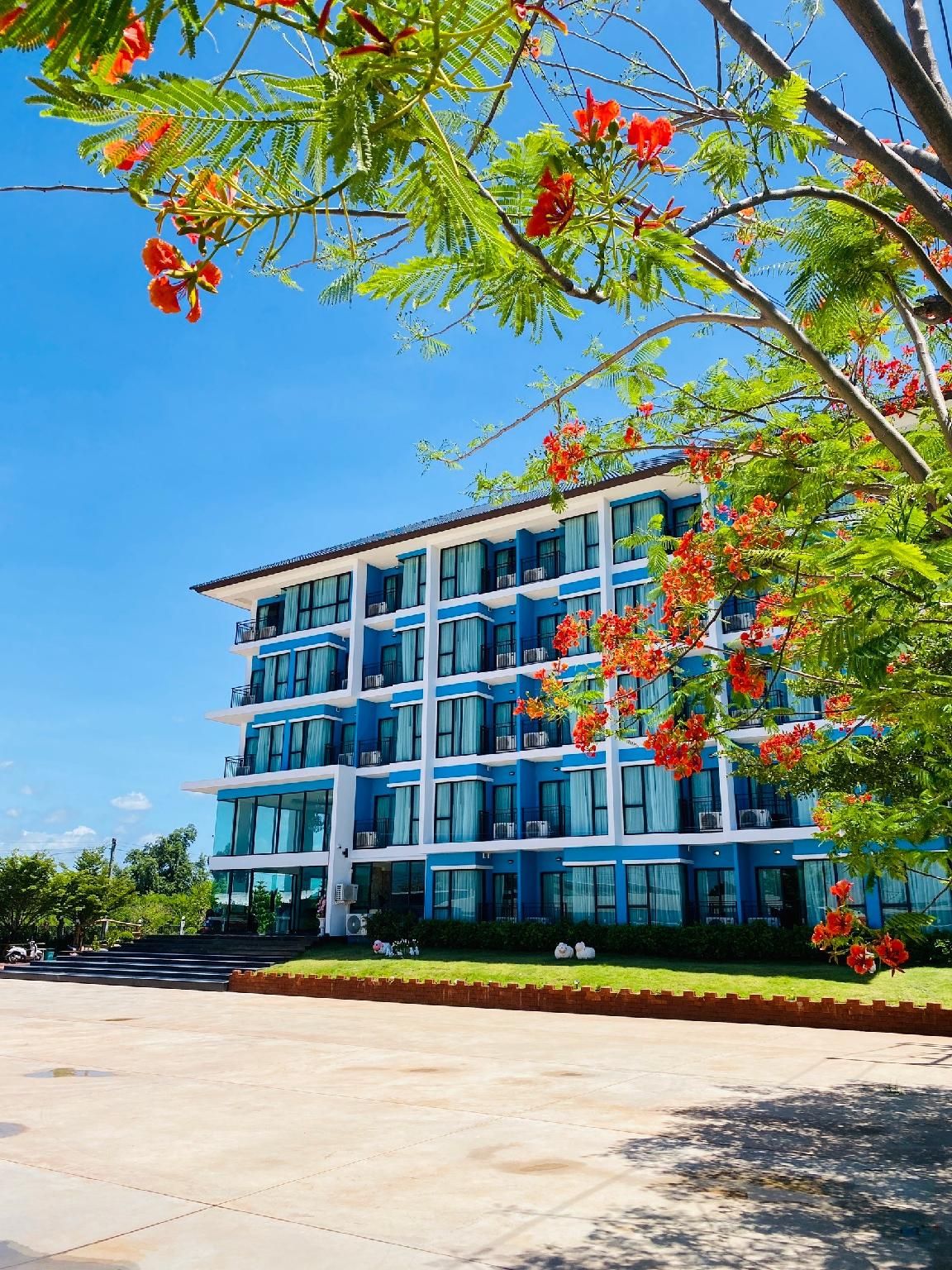 Arunsakhon luxury condo