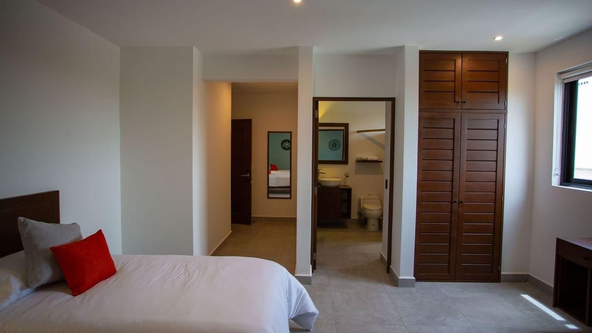 Queen Room