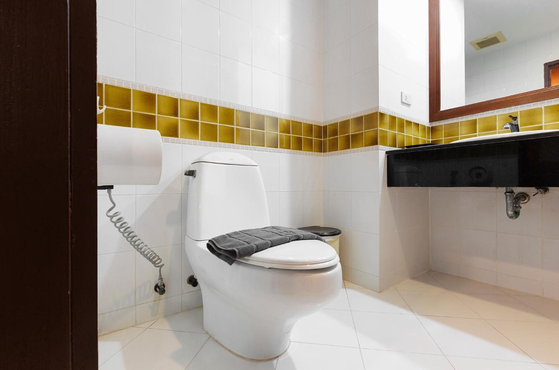 Superior - 1 King Bed