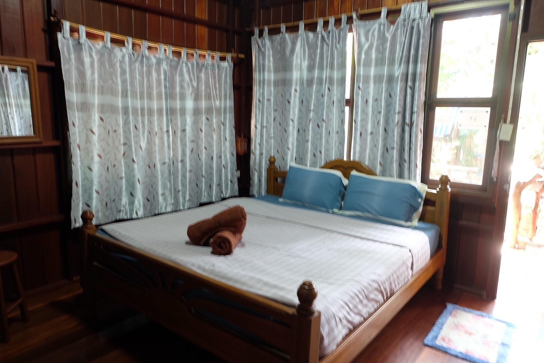 Deluxe Double Room with River View
