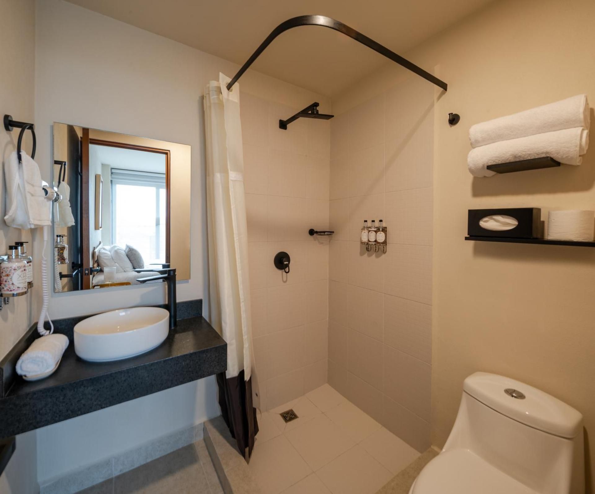 Everglades Suites Two-Bedroom Suite 2