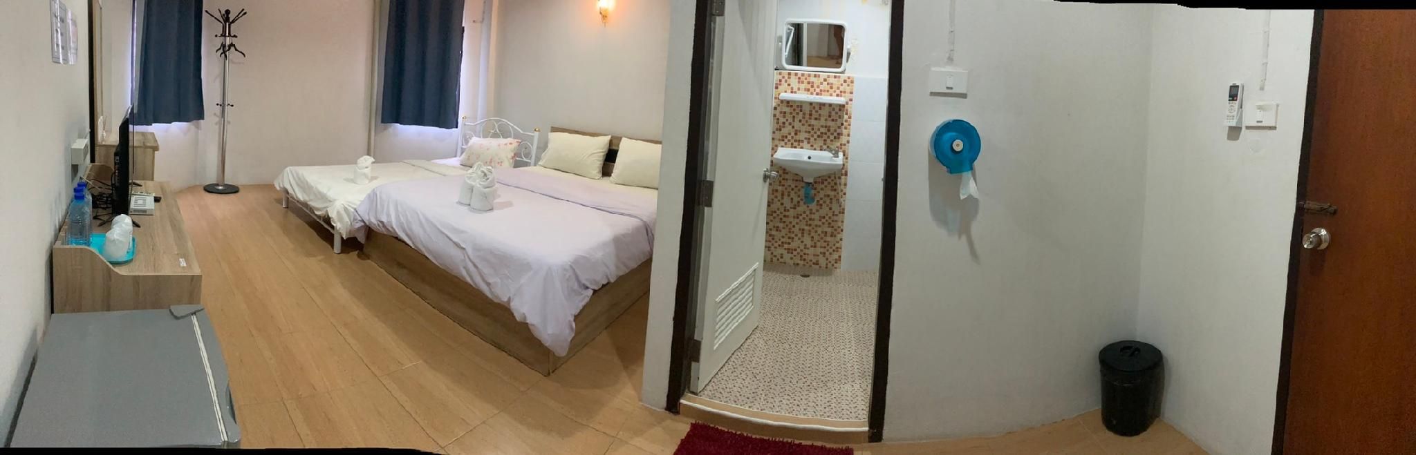 A room for 3 people
