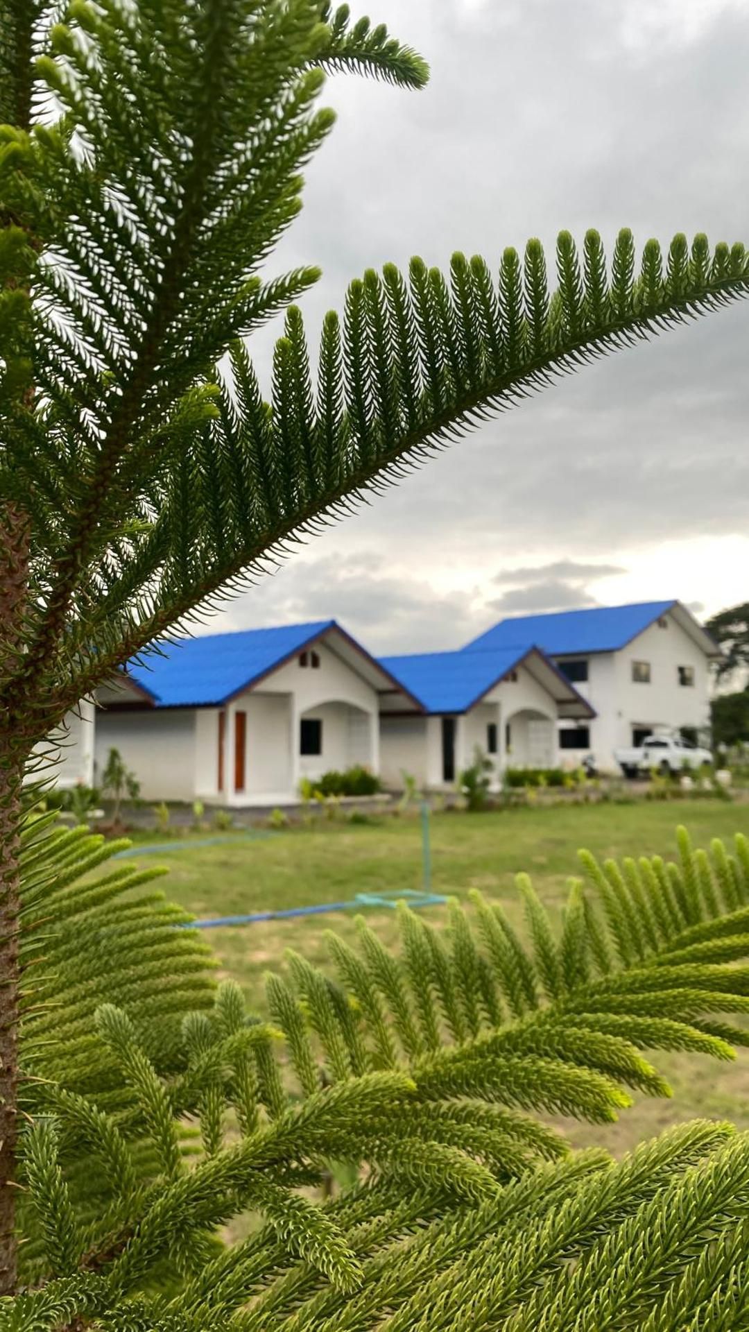 Route652 Resort Singburi