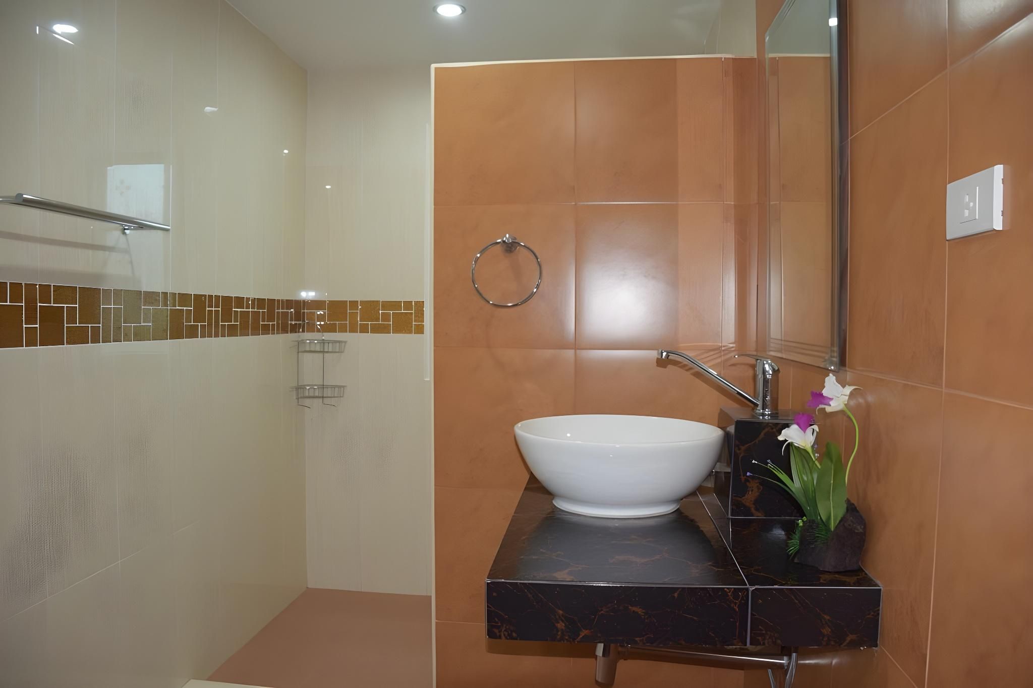 Laurier Deluxe Double Room with Garden View