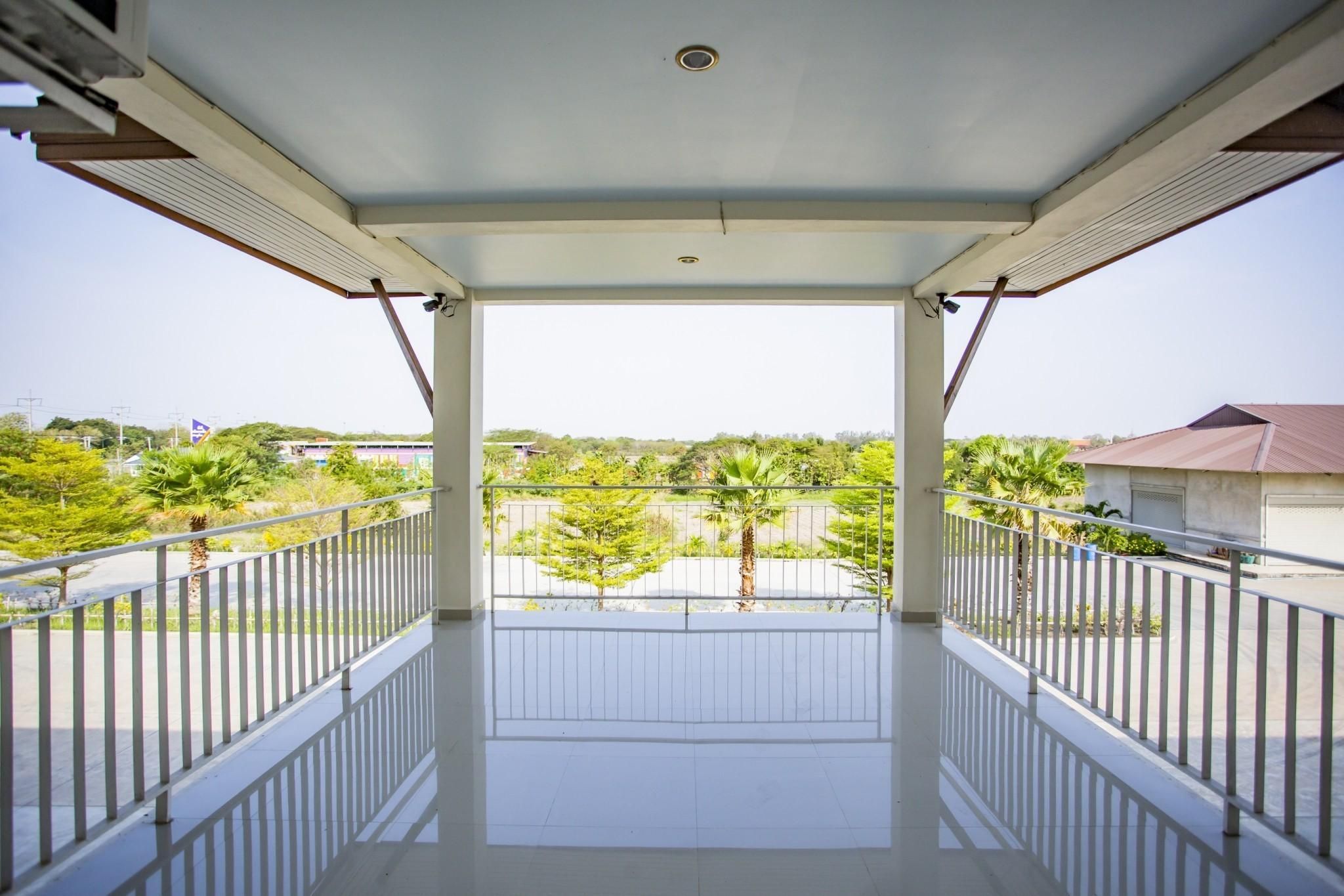 1 Bedroom King Suite