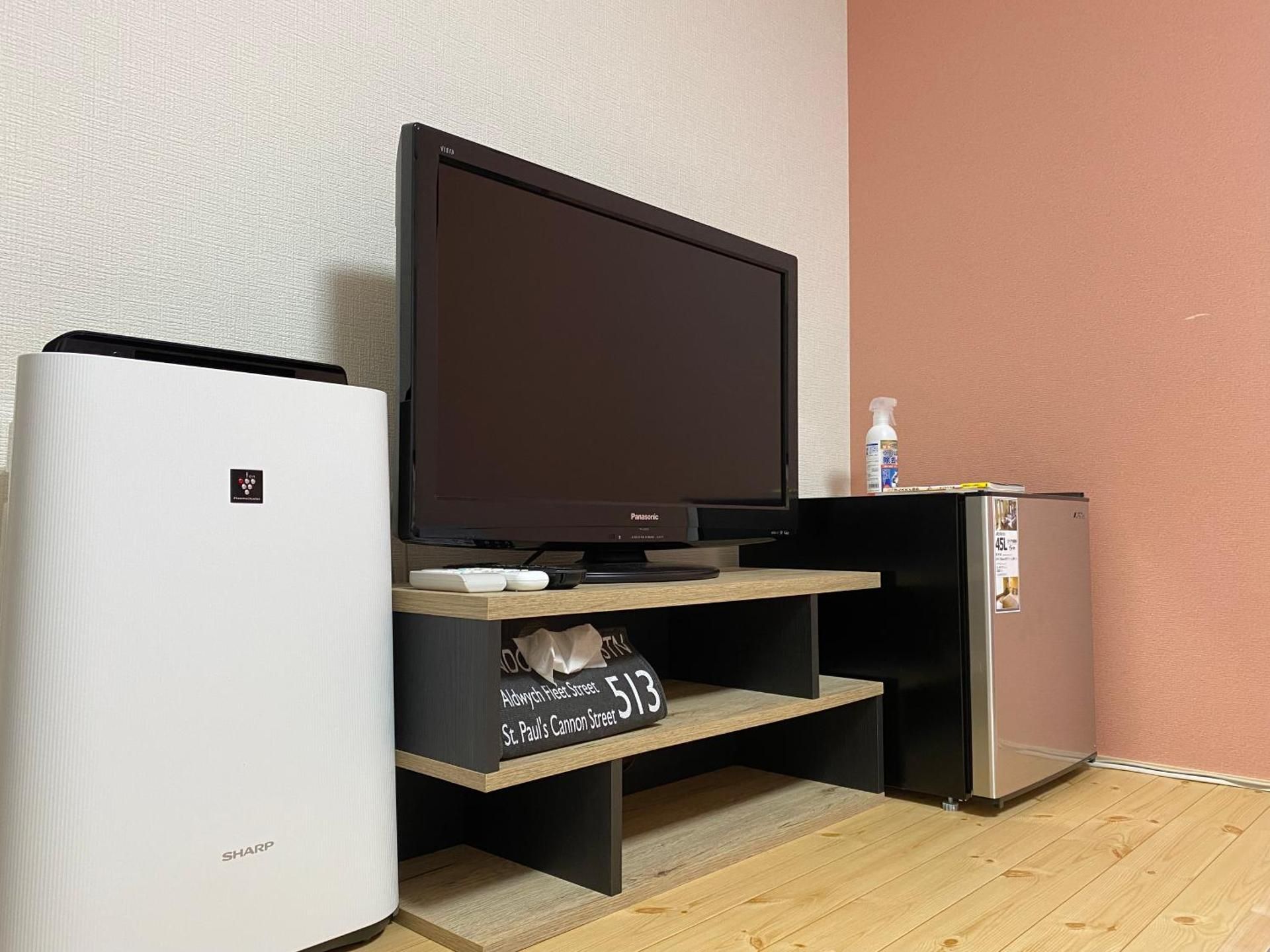 Standard Twin Room with Shared Bathroom