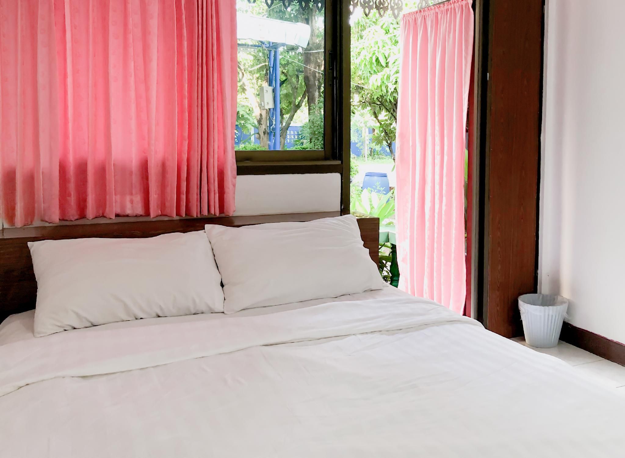 Phusuay Namsai Resort Standard Room