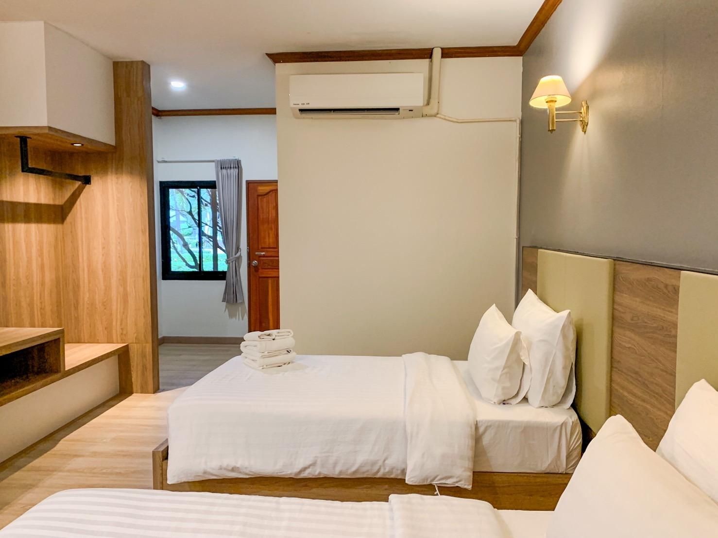 Siam River Resort Deluxe Garden Twin 3