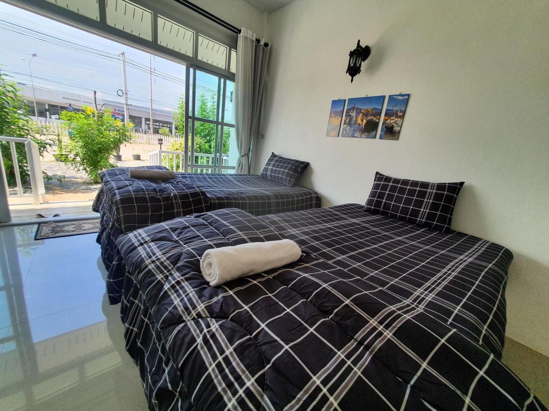 Double or Twin Room with Terrace