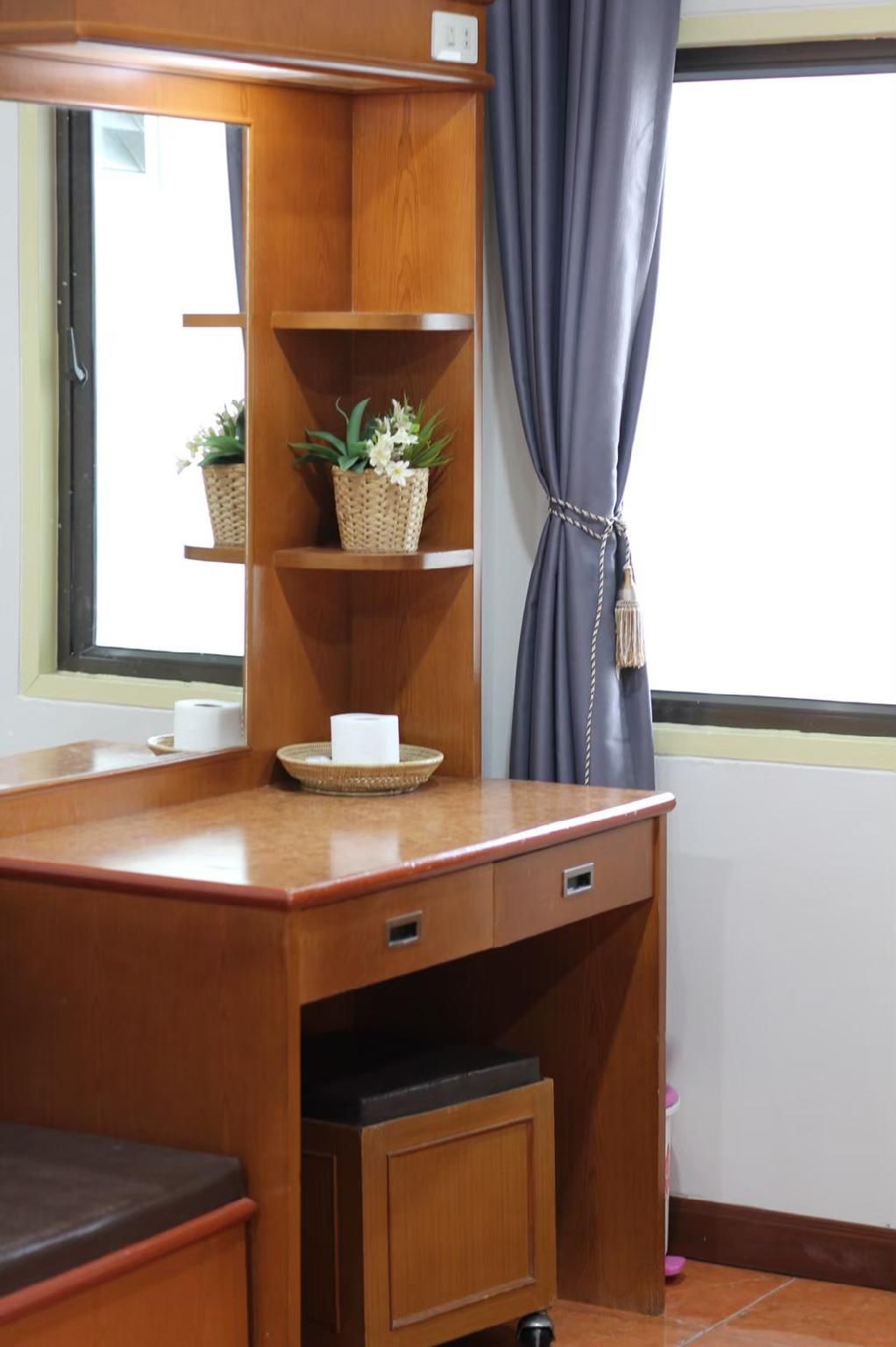 Tonkhoon Hotel Standard Twin Bed 3