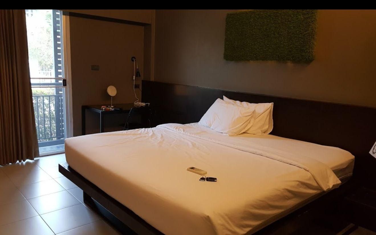 Pocket Parks Chaiyaphum Minitel Double Bed room 