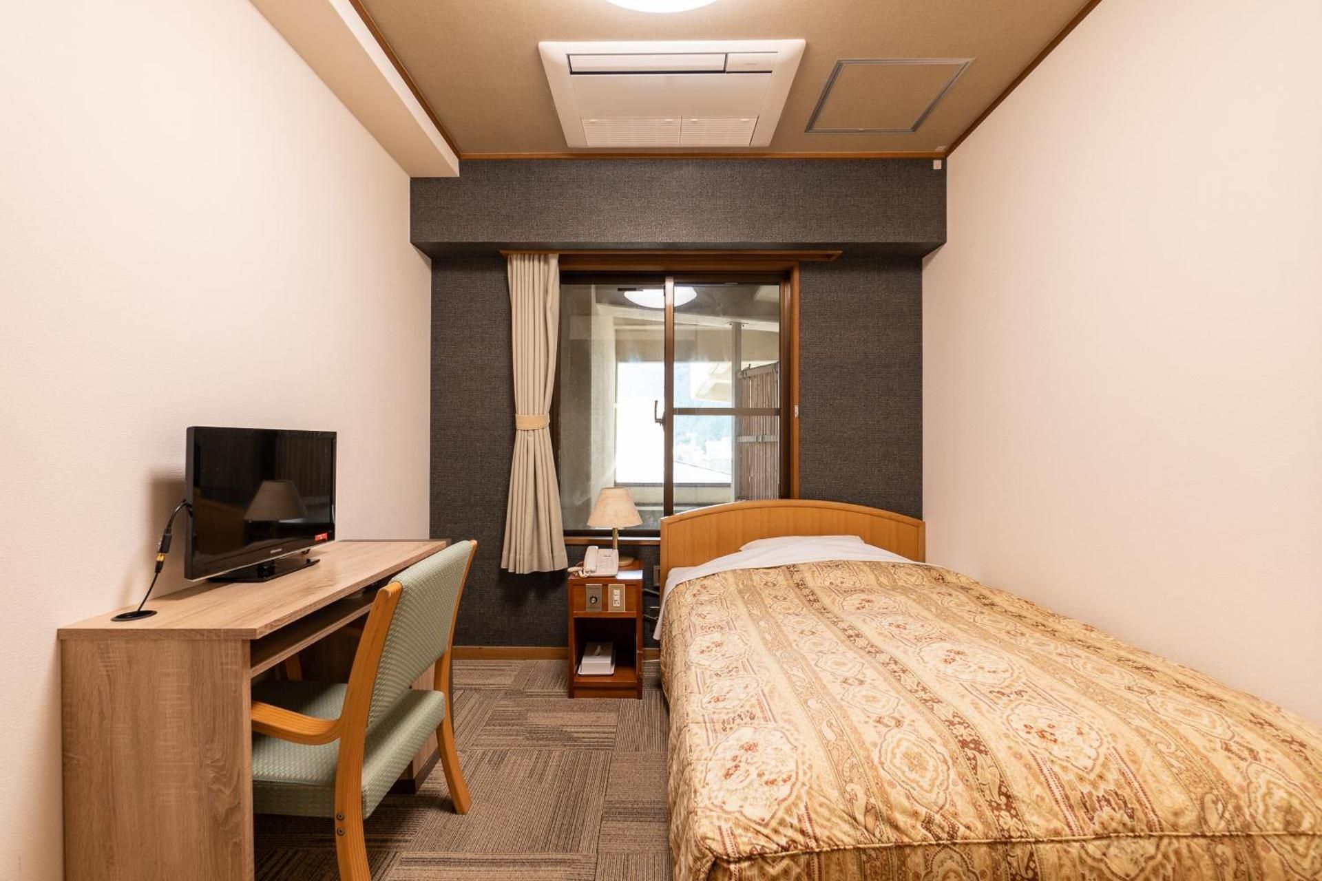 Economy Single Room - Indoor Bath - Non-Smoking