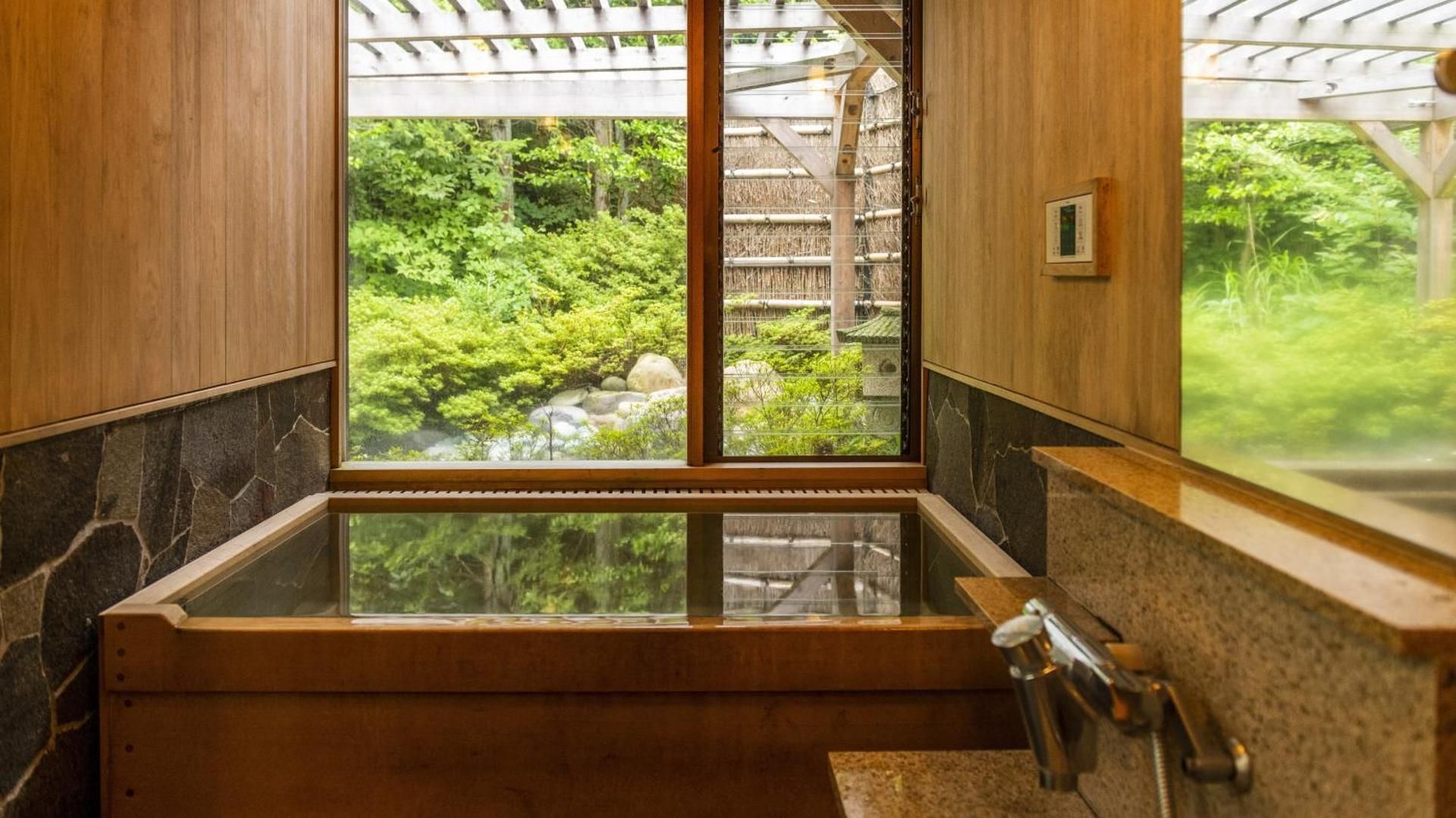 Japanese-Style Room 100㎡ with Open-Air Bath - Annex