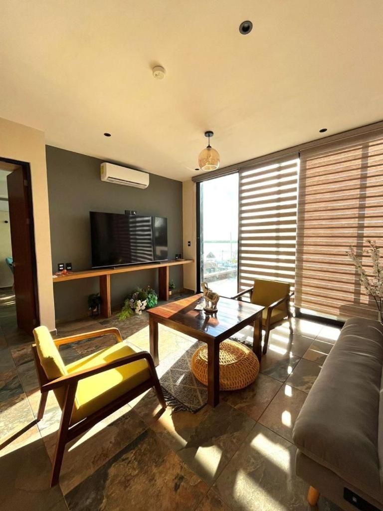 Apartment with Sea View