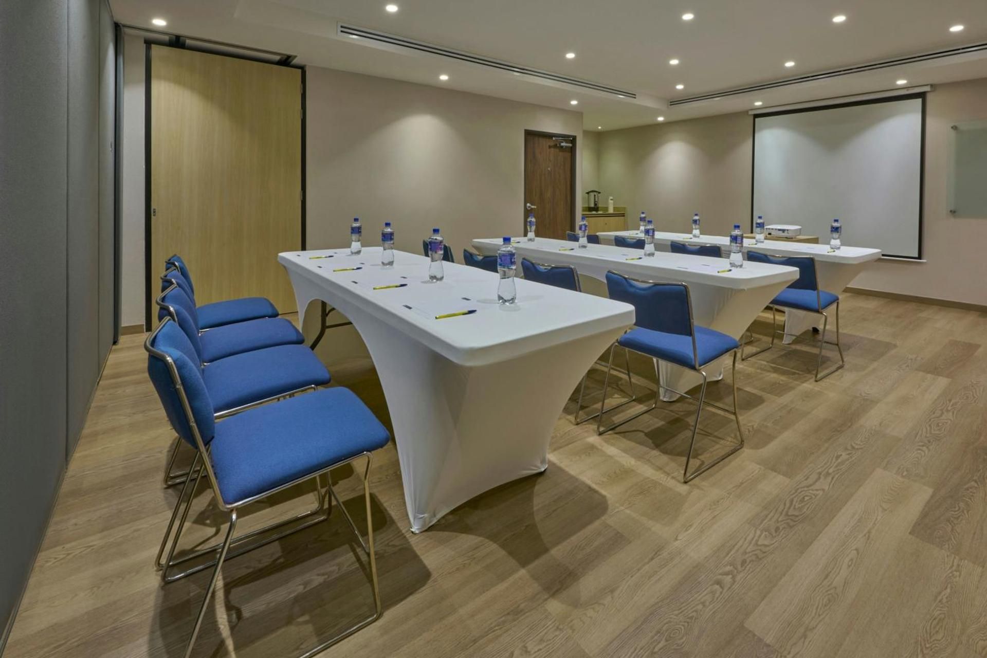 meeting room / ballrooms